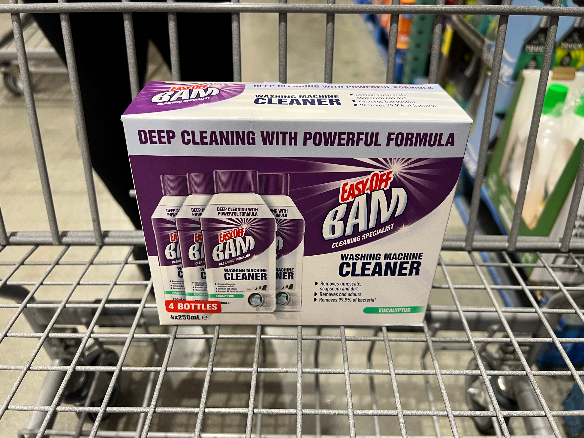 Washing Machine Cleaner Box Product on a shopping cart with the name Easy-Off Bam Washing Machine Cleaner 4 x 250ml written at the front, this is a product for Costco online shopping in NZ.